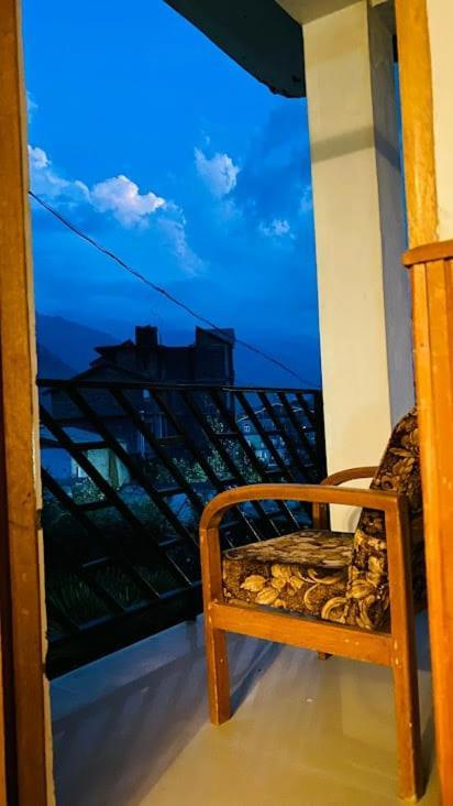 Hostel Hadimba Regency Manāli Zewnętrze zdjęcie